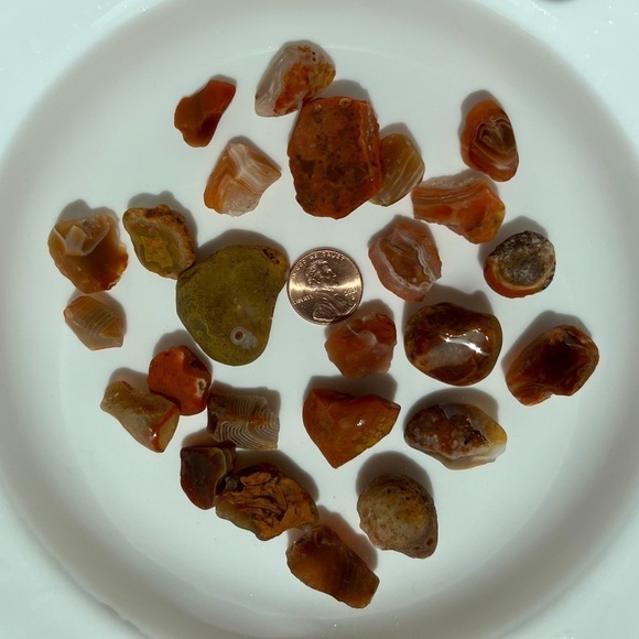 Lake Superior Agates - Picture 3 of 6